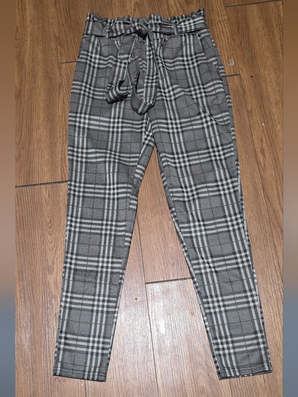 shosho Gray and White Plaid Paperbag Waist Trousers